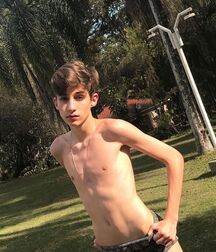 CBe New Years Mix Gay Tube No.1 5fedc8e3d58f9.jpg