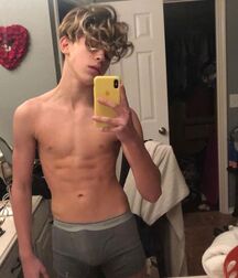 CBe New Years Mix Gay Tube No.1 5fedc9561aa59.jpg