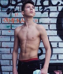 CBe New Years Mix Gay Tube No.1 5fedc9d917345.jpg