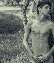 CBe New Years Mix Gay Tube No.1 5fedc9e20b3c9.jpg