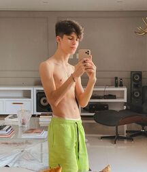 CBe New Years Mix Gay Tube No.1 5fedcb01acc67.jpg