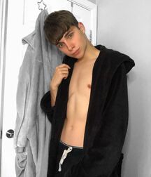 CBe New Years Mix Gay Tube No.1 5fedcd5f41ccc.jpg