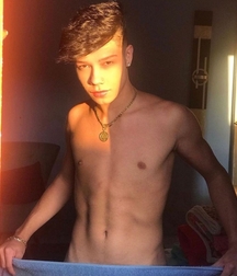 Super FIT twink gay boys tube 6053dde1bd857.jpg