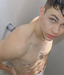 Slim Fit beauty twinks and gay boys porn
