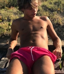blond weekend gay twinks 6055c4a0dbdc8.jpg