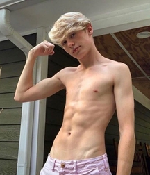 nn super twink models gay tube 6091b4915c3d8.jpg
