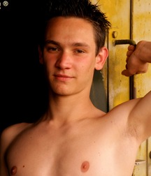 Gay Tube Benny twink porn boys 60bd68ba32f0e.jpg
