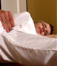 Gay Porn Tom & Devil twink boys 60c91e5c9481a.jpg