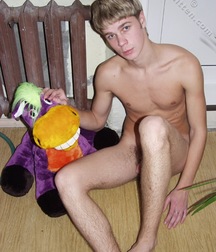 Gay Porn Tube Donat Teen Boys 612ebfcf3d89f.jpg