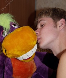 Gay Porn Tube Donat Teen Boys 612ebfd3a7080.jpg