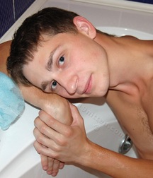 Gay Porn Tube Damek Teen Boys 612ecf5d8387a.jpg