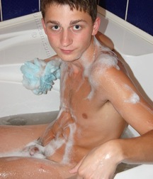 Gay Porn Tube Damek Teen Boys 612ecfa40b279.jpg