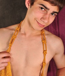 Gay Porn Tube James Teen Boys 613014dd22075.jpg