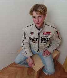 Gay Porn Tube Timur Teen Shows Off His Body Boys Teens