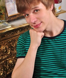 Gay Porn Tube Renee Teen Shows Off His Body Boys Teens