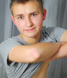 Gay Porn Tube Ruben Teen Shows Off His Body Boys Teens