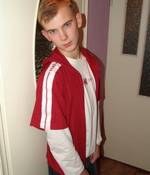Body Boys Teens 621ce8fe6d4f0.jpg