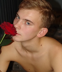 Body Boys Teens 621ce9c81ab2a.jpg