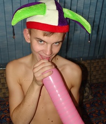 Body Boys Teens 621cea5ecfcaa.jpg