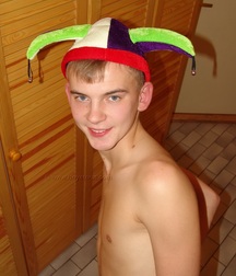 Body Boys Teens 621cebb4e3c71.jpg