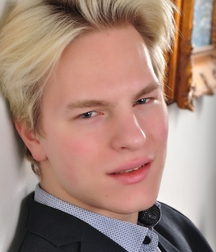 Gay Porn Twink Cedric Teen Demonstrates His Body Boys Teens