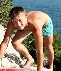 Gay Summer Time 627532d09776c.jpg