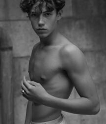 Random Cute Twink Gay Tube 5fea2d5f524dc.jpg