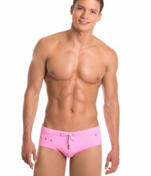 Model in Badehosen 611e48b7da51b.jpg