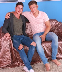 Gay tube twinks bareback big cock 21 6027e3f854895.jpg
