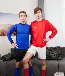 Gay tube boys teen bareback porn 60b0e7ec2f18d.jpg
