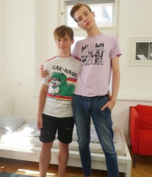 Gay tube twinks with huge cock 60b778aa5a2fe.jpg