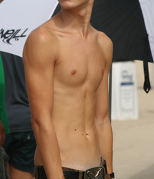 TWINKS IN POOL TWINK TUBE 60fc517d4c83e.jpg