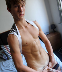 TWINKS SEXY HUGE GAY PORN COCK 60fef444df49f.jpg