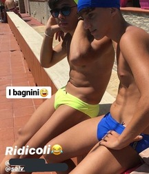 twinks swimming  6101477f8ebdc.jpg