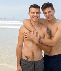 twinks porn nude big cock 6102e0fc76b1a.jpg