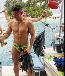 TWINKS IN POOL TWINK TUBE Athletes 6106d82698658.jpg