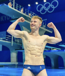TWINKS IN POOL TWINK TUBE Athletes 6106d836aec33.jpg