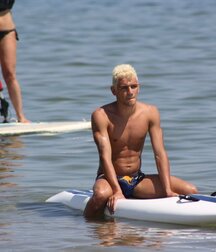 twinks speedo Twink Tube Shirtless 610d26419293f.jpg