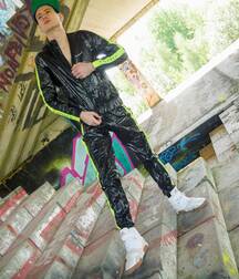 Twinks porn huge cock public 611168885bdc4.jpg