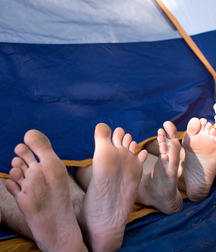 BOYS BAREFOOT GAY BOYS PORN 61223cbbab185.jpg