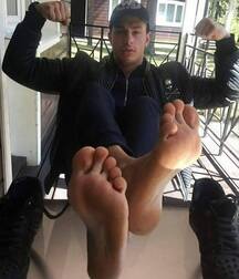 Boys feet twink tube 613b31a44203f.jpg