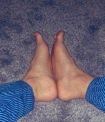 Twinks barefoot twink tube boys feet 613df6775329f.jpg