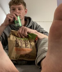 I love feet boys twink tube 6141e1be2b1ac.jpg