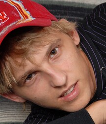 Young cock hard gay porn 614cc631b094f.jpg