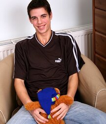 Beauty young cock hard gay porn 6161efe27a6fc.jpg