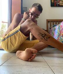 Gay porn slurp feet boys 616a99618b49a.jpg