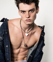 Hot Guys 6 6010ecc8c2526.jpg