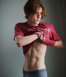 Hot Guys 6 6010ecd0cd846.jpg
