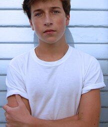 Hot Guys 7 604dbf7ca4e48.jpg