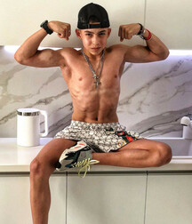 Hoy Guys 9 60a69238c14c0.jpg